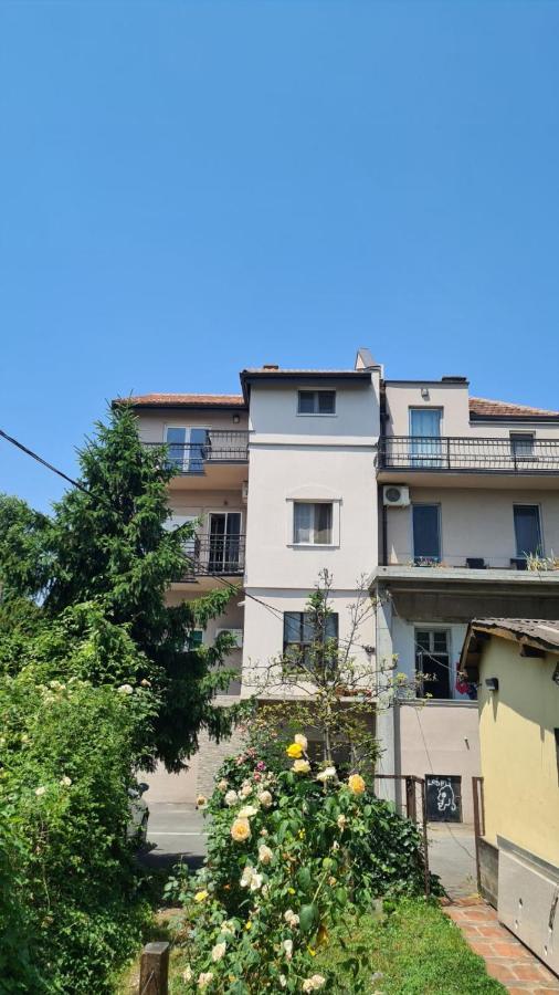 Apartman Kalvarija Belgrado Buitenkant foto