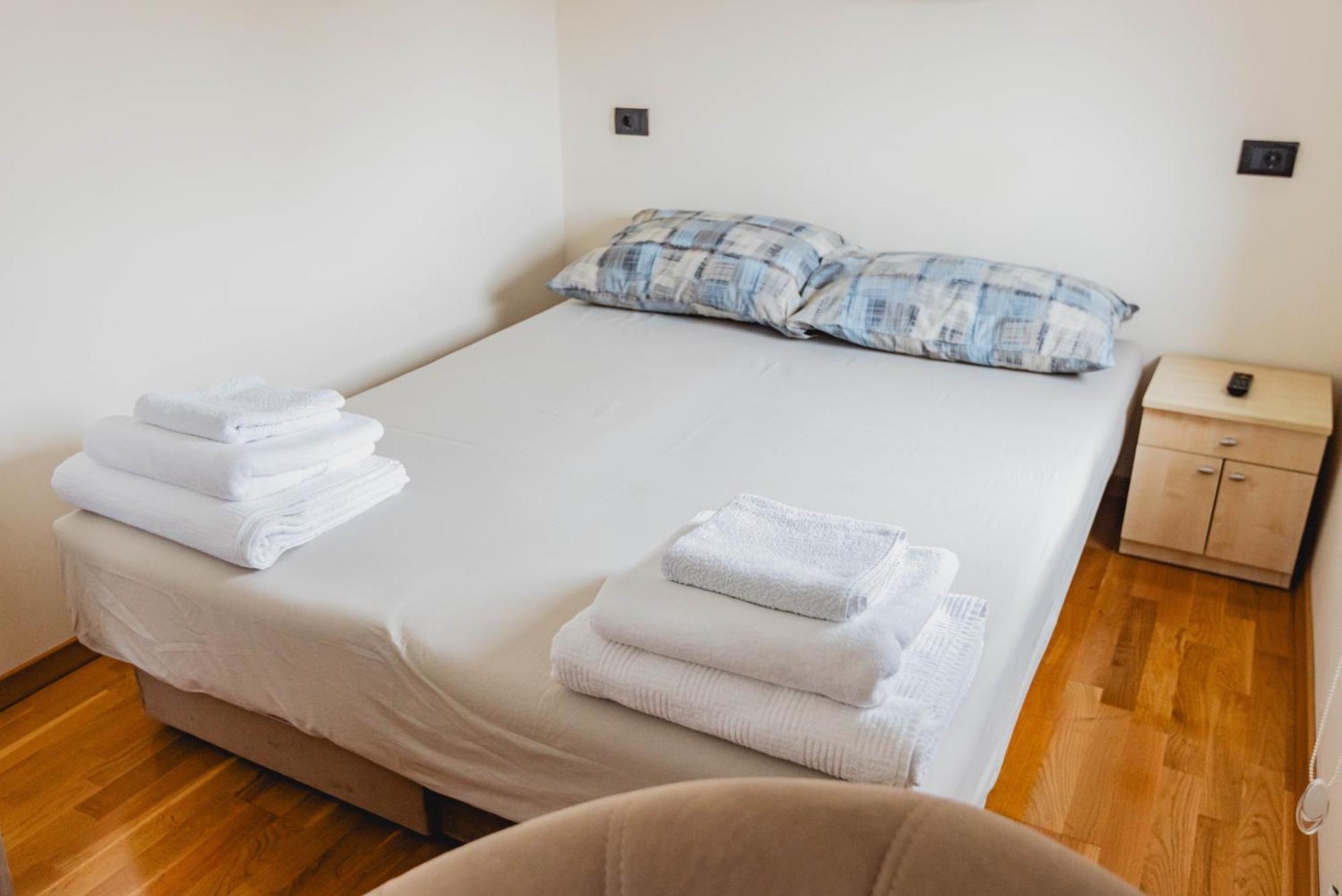 Apartman Kalvarija Belgrado Buitenkant foto
